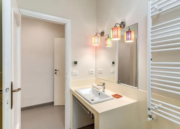 Via Provana San Giovanni 2 Bedroom Appartement *
