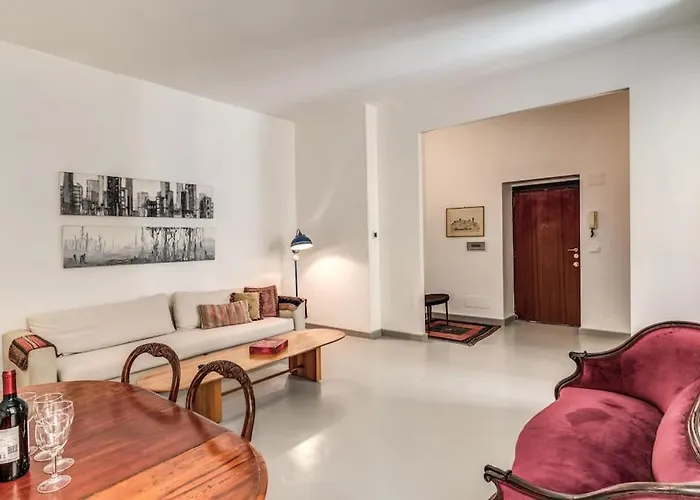 Via Provana San Giovanni 2 Bedroom * Rome