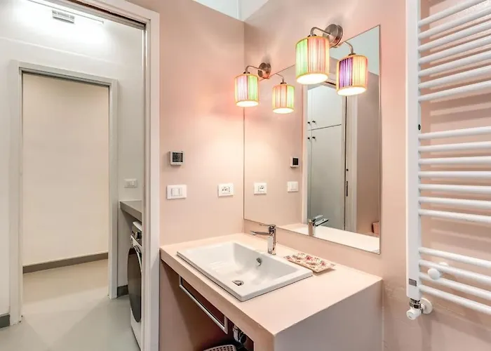 Via Provana San Giovanni 2 Bedroom Appartement *