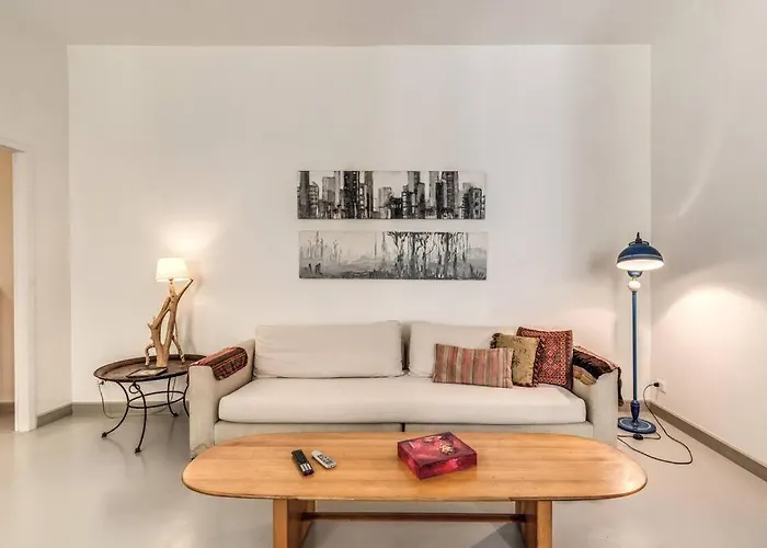 Via Provana San Giovanni 2 Bedroom *