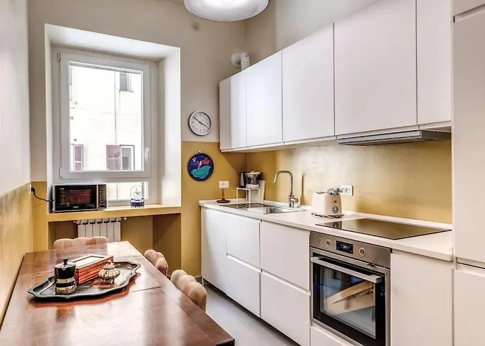 Via Provana San Giovanni 2 Bedroom Appartement Rome