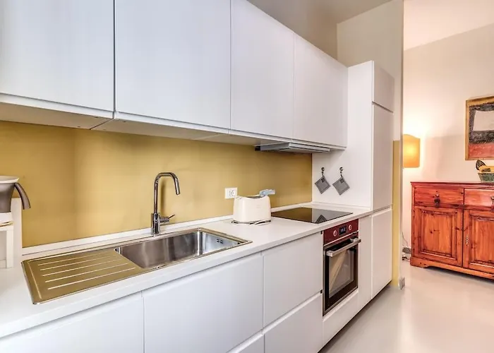 Via Provana San Giovanni 2 Bedroom *