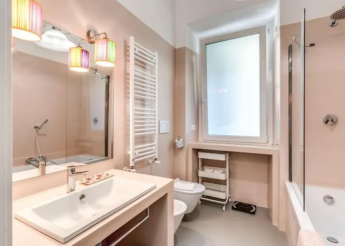 Via Provana San Giovanni 2 Bedroom Rome