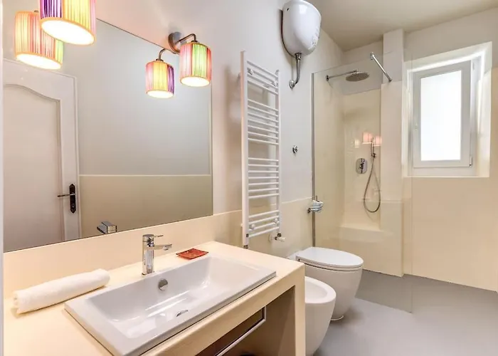 Via Provana San Giovanni 2 Bedroom Appartement Rome