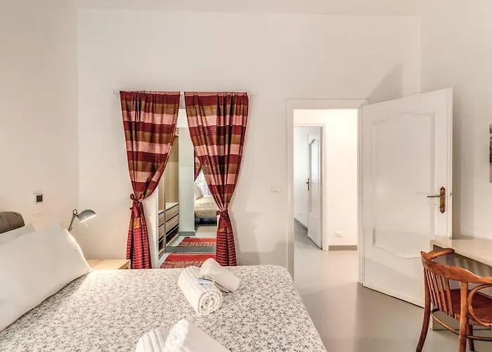Via Provana San Giovanni 2 Bedroom Appartement Rome